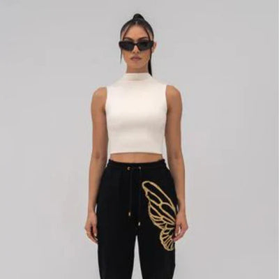 Unleash Labrisa’s Breathable and Comfy Dressing Line, to  Conquer Dubai’s Warm Breezes